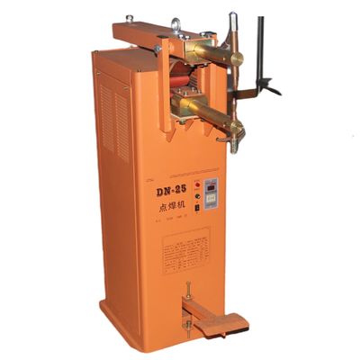 良い価格 16KVA手動スポット溶接機械、セリウムのフィートによって作動させる点の溶接工 オンライン