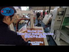 コントロール・アームのテーブルのスポット溶接機械